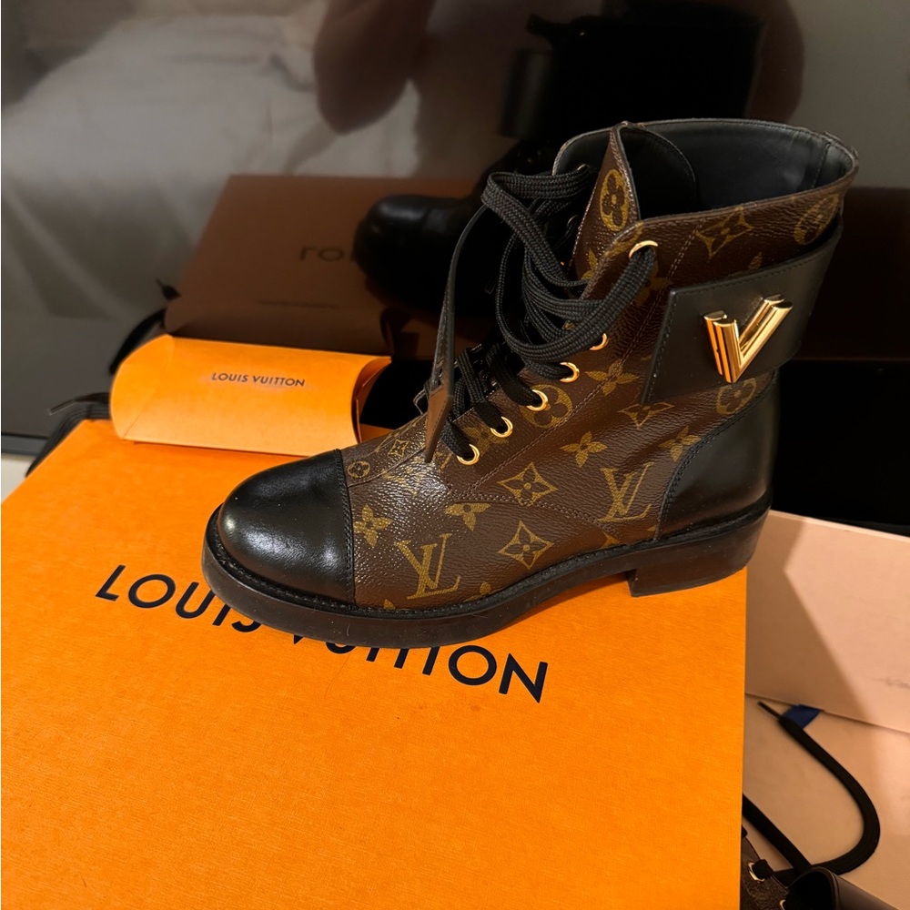 Louis Vuitton Monogram Wonderland Twist Flat Ranger Combat Boots